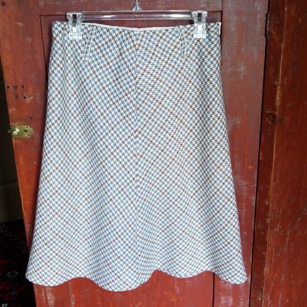 Contemporary edge Wool blend skirt size 6